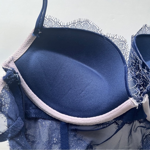 NWT Victoria's Secret Lingerie Corset Garter Lace Navy Lace Lilac Bustier 34C - Picture 14 of 16